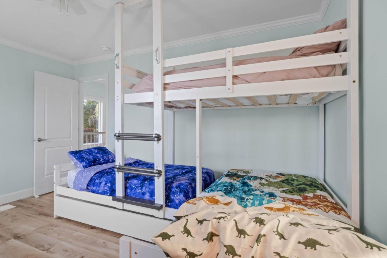 Helena'S Place, Fully Renovated Exclusive End Unit Townhouse 데스틴 외부 사진